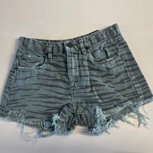 *Blank NYC Barrow High Rise Cut Off Distressed Denim Green Shorts Size 25